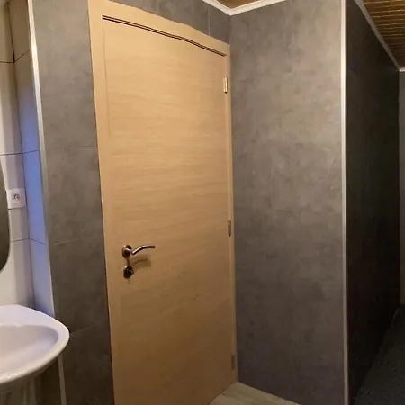 Le Au Bord De La Foret 度假居 *