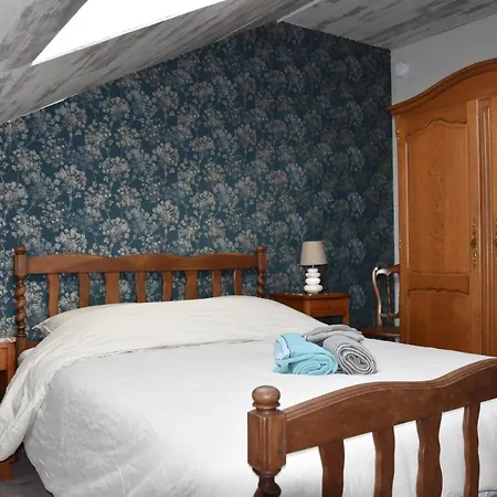 Le Au Bord De La Foret * Monthermé